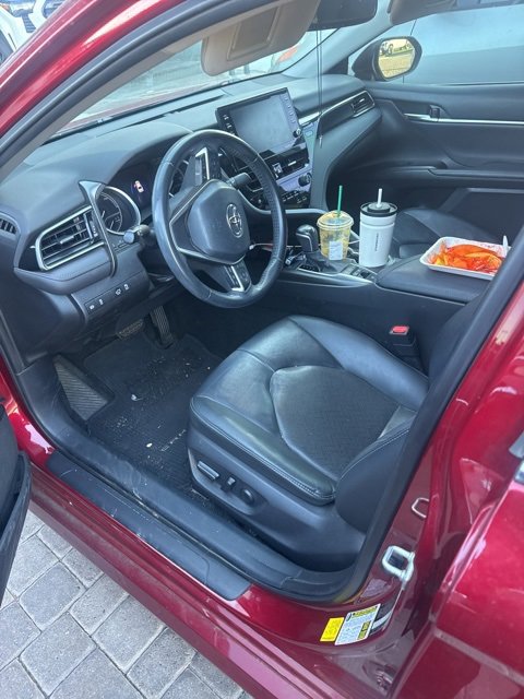 2021 Toyota Camry Hybrid XLE photo 3