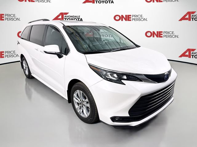 2025 Toyota Sienna Van Passenger Van 