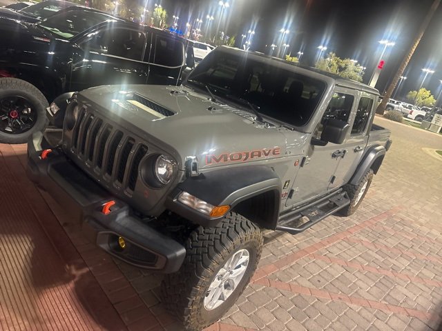2023 Jeep Gladiator Mojave photo 3