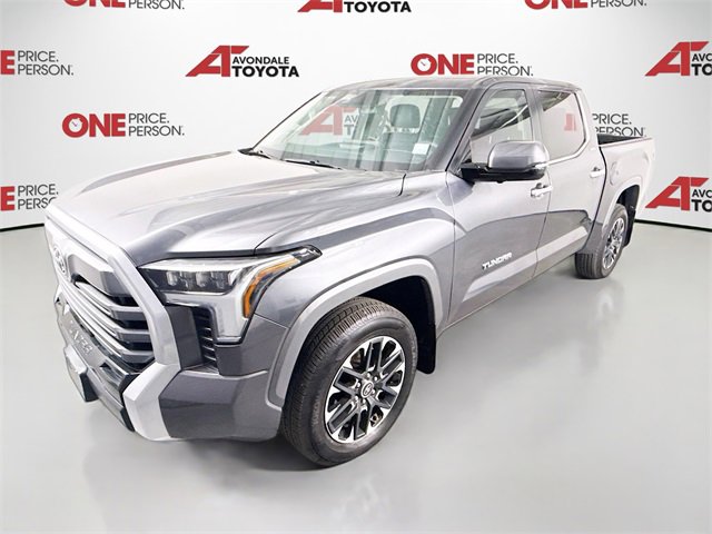 2024 Toyota Tundra Limited photo 3