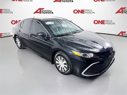 2024 Toyota Camry Hybrid LE Sedan