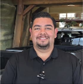 Staff member Antonio Martinez from ID_606268