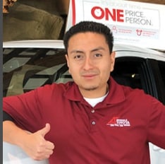 Staff member David Adame from ID_746ec1