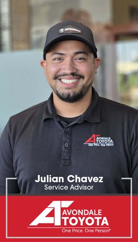 Staff member Julian Chavez from ID_746ec1