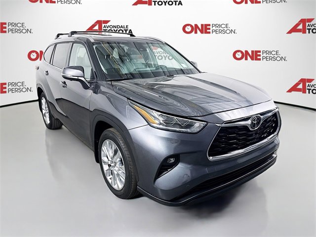 2025 Toyota Highlander SUV 