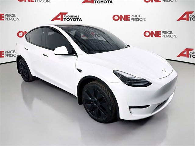 2024 Tesla Model Y Long Range's photo