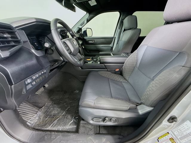 2026 Toyota Tundra SR5 - Photo 19