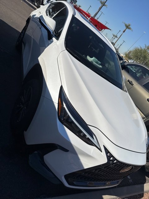 2022 Lexus NX 350's photo