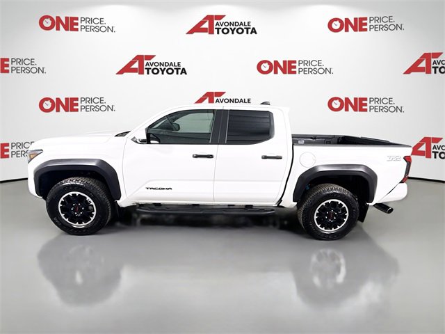 2024 Toyota Tacoma TRD Off-Road photo 4