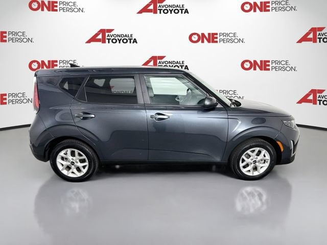 2025 Kia Soul LX - Photo 8