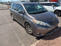 2017 Toyota Sienna XLE 8 Passenger Van Passenger Van