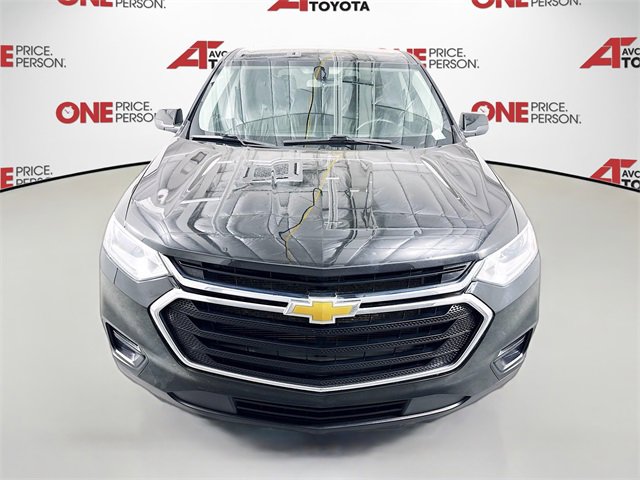2021 Chevrolet Traverse 1LS photo 2