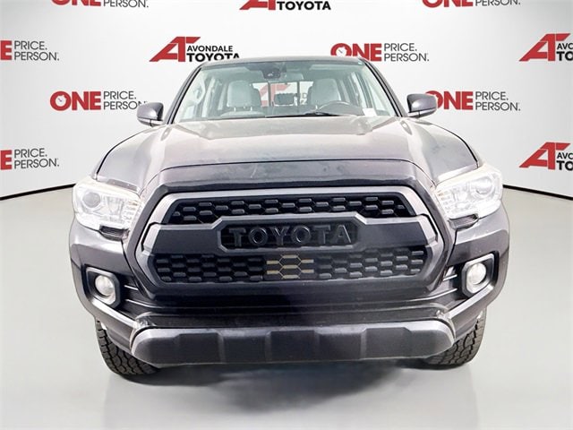 Used 2019 Toyota Tacoma SR5 with VIN 5TFAX5GN4KX137919 for sale in Avondale, AZ
