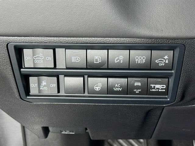 2026 Toyota Tundra Platinum - Photo 10