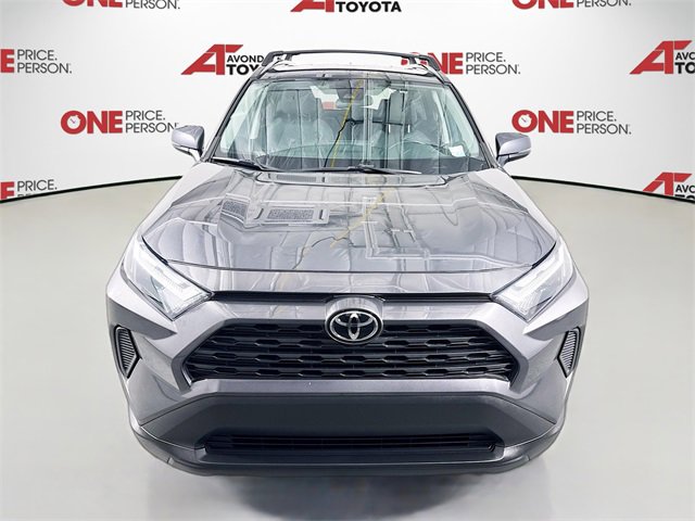 2023 Toyota RAV4 XLE photo 2