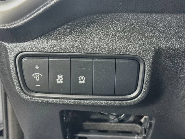 2025 Kia Soul LX - Photo 10