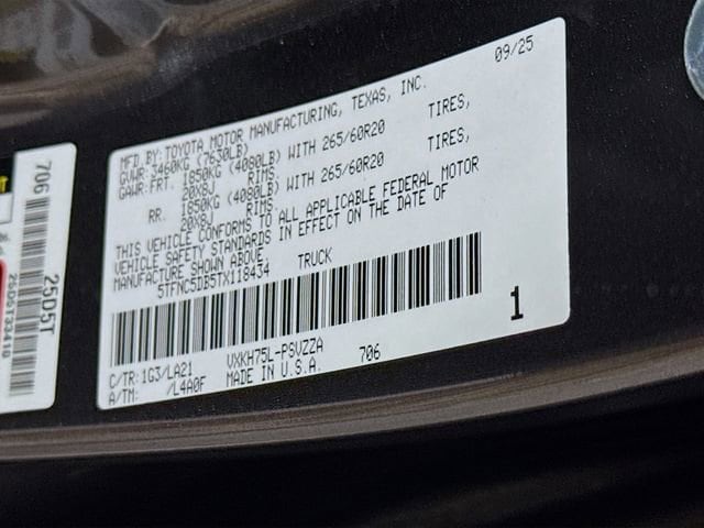 2026 Toyota Tundra Platinum - Photo 32