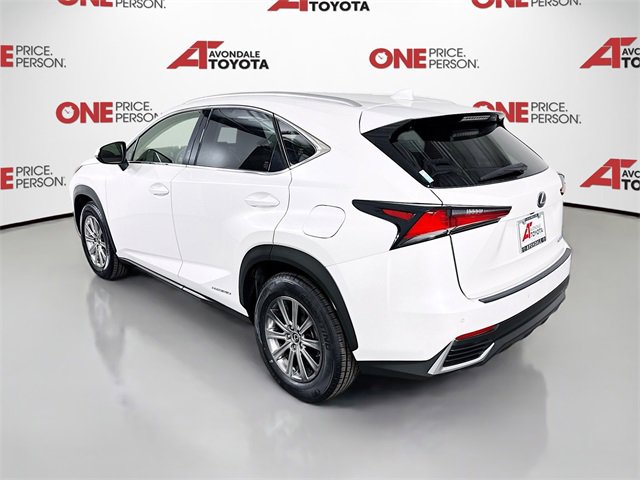 2019 Lexus NX 300h Luxury photo 4