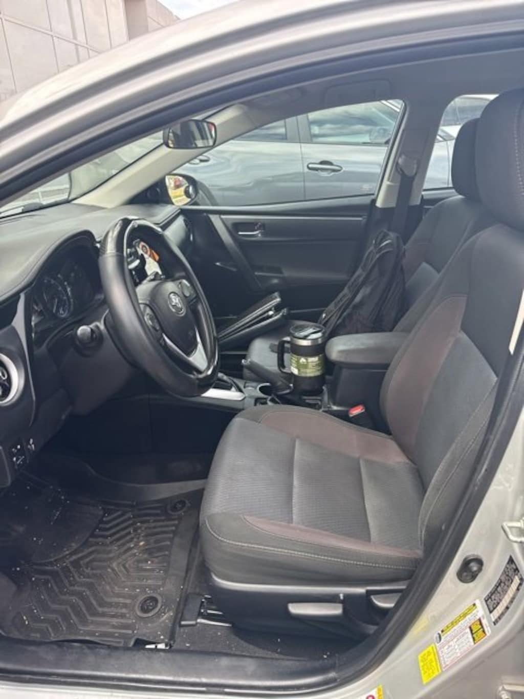 Used 2018 Toyota Corolla LE Sedan