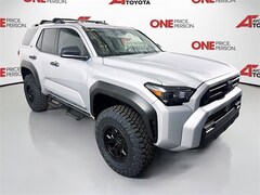 2025 Toyota 4Runner SR5 4WD SR5