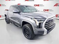 Used  2025 Toyota Tundra Limited Truck CrewMax 5TFJA5DB8SX257962 For Sale in Avondale, AZ