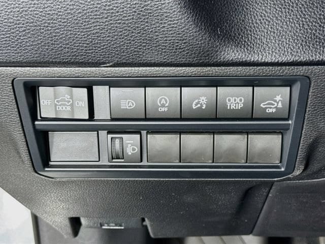 2026 Toyota Tundra SR5 - Photo 10