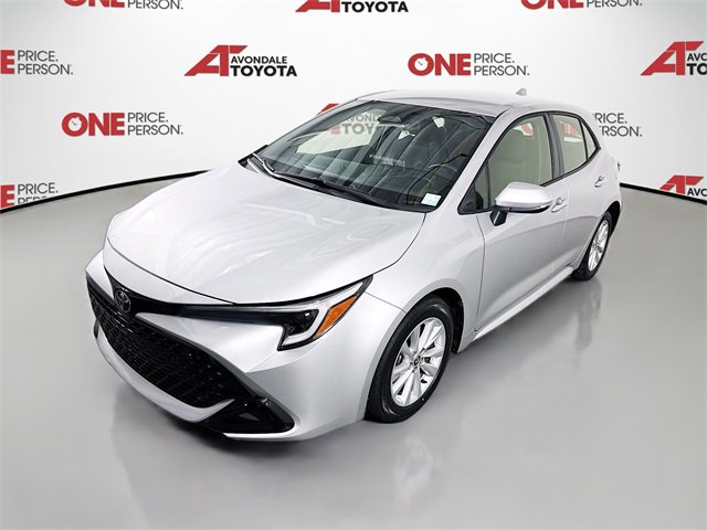 2025 Toyota Corolla SE photo 3