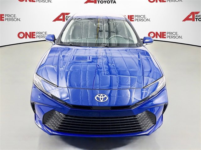 2025 Toyota Camry LE photo 2