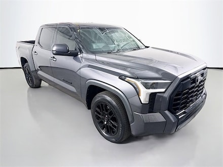 2023 Toyota Tundra SR5 3.5L V6 Truck CrewMax