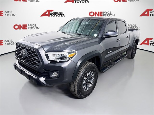 2023 Toyota Tacoma TRD V6 photo 3