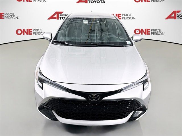 2025 Toyota Corolla SE photo 2