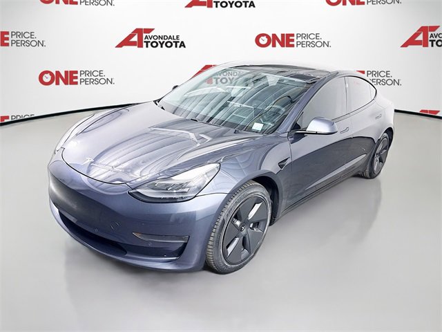 2021 Tesla Model 3 Standard Range Plus photo 3