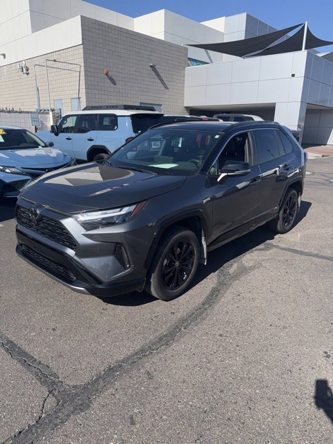 2025 Toyota RAV4 Hybrid XSE photo 2