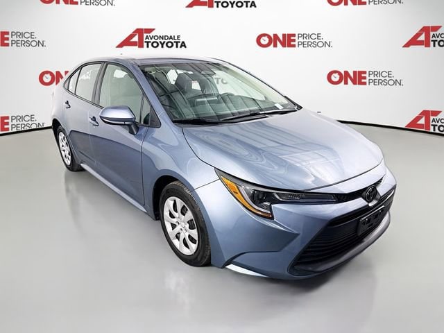 2025 Toyota Corolla LE CVT's photo