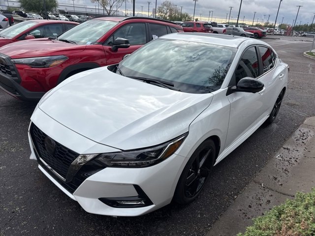 2022 Nissan Sentra SR photo 3