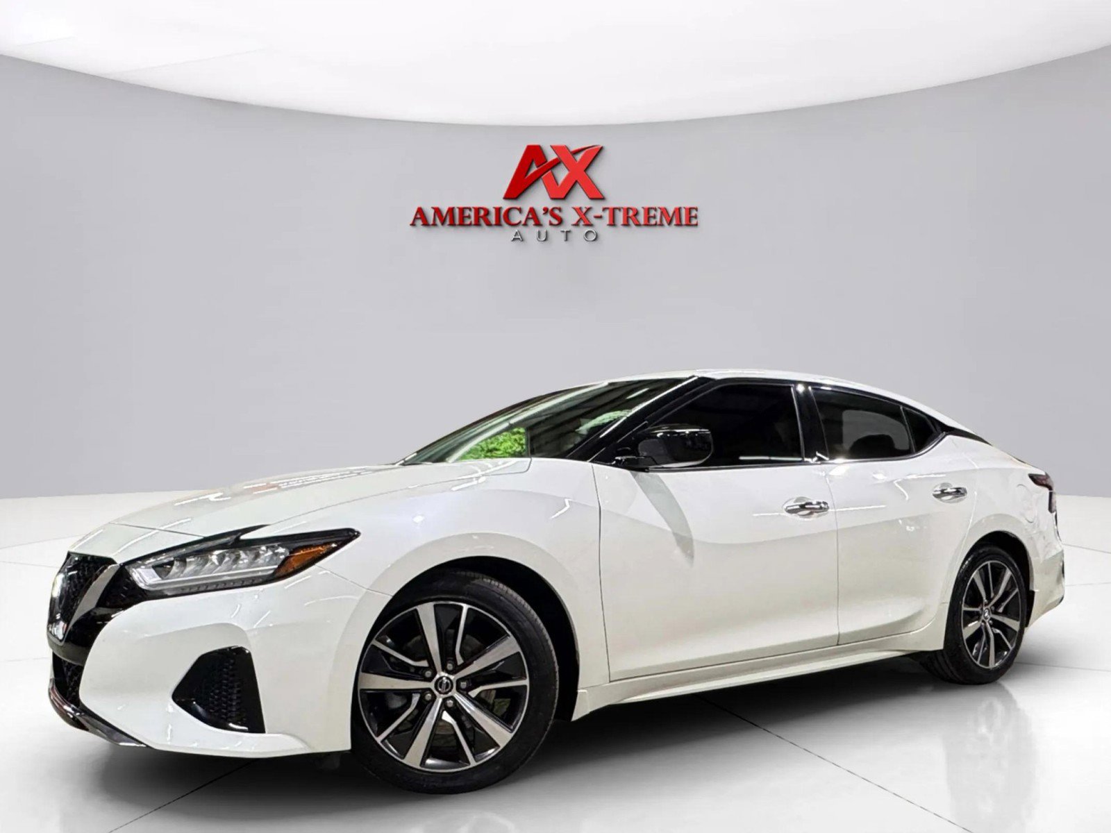 2019 Nissan Maxima S photo 3