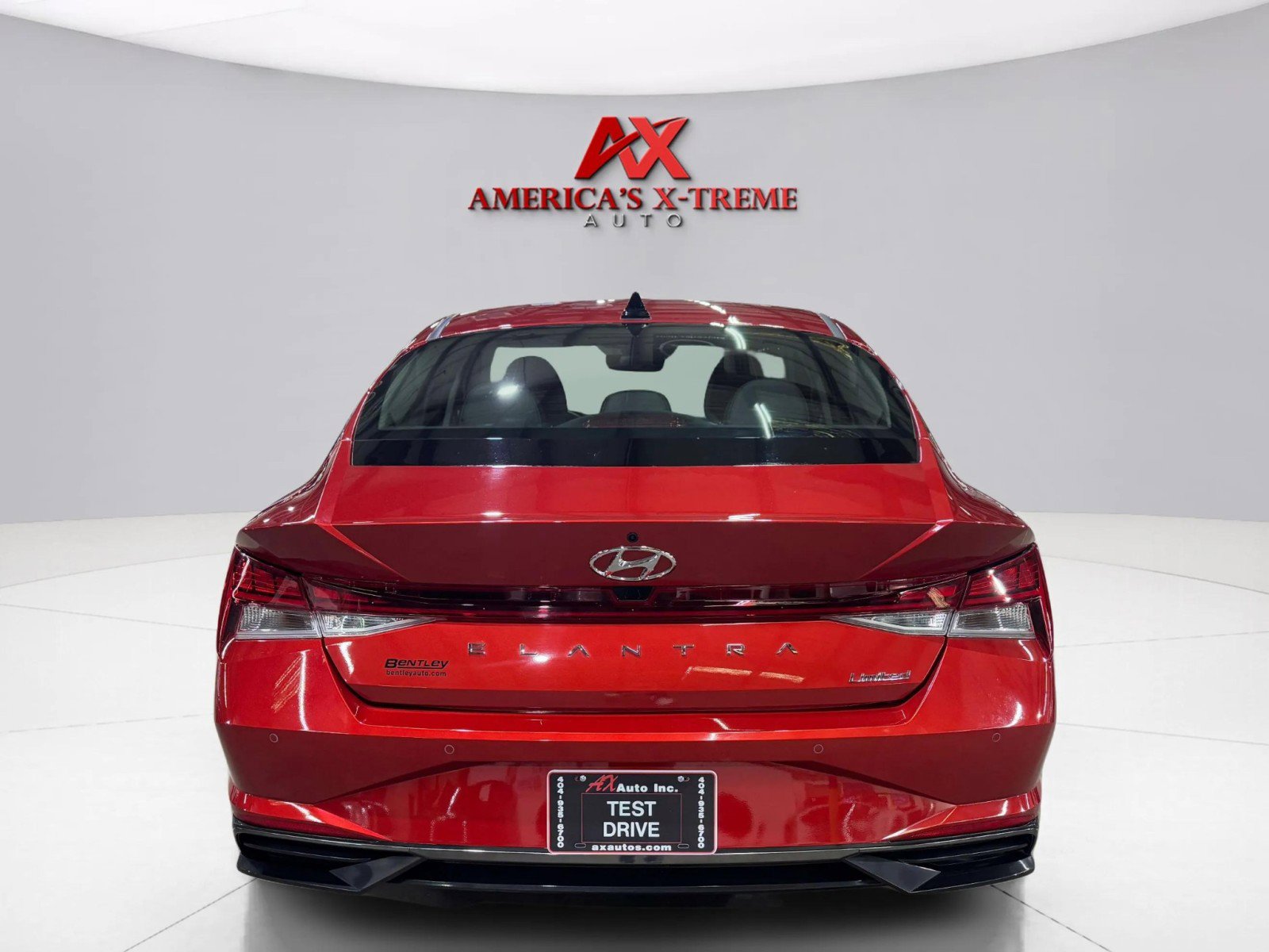 2022 Hyundai Elantra Limited photo 4