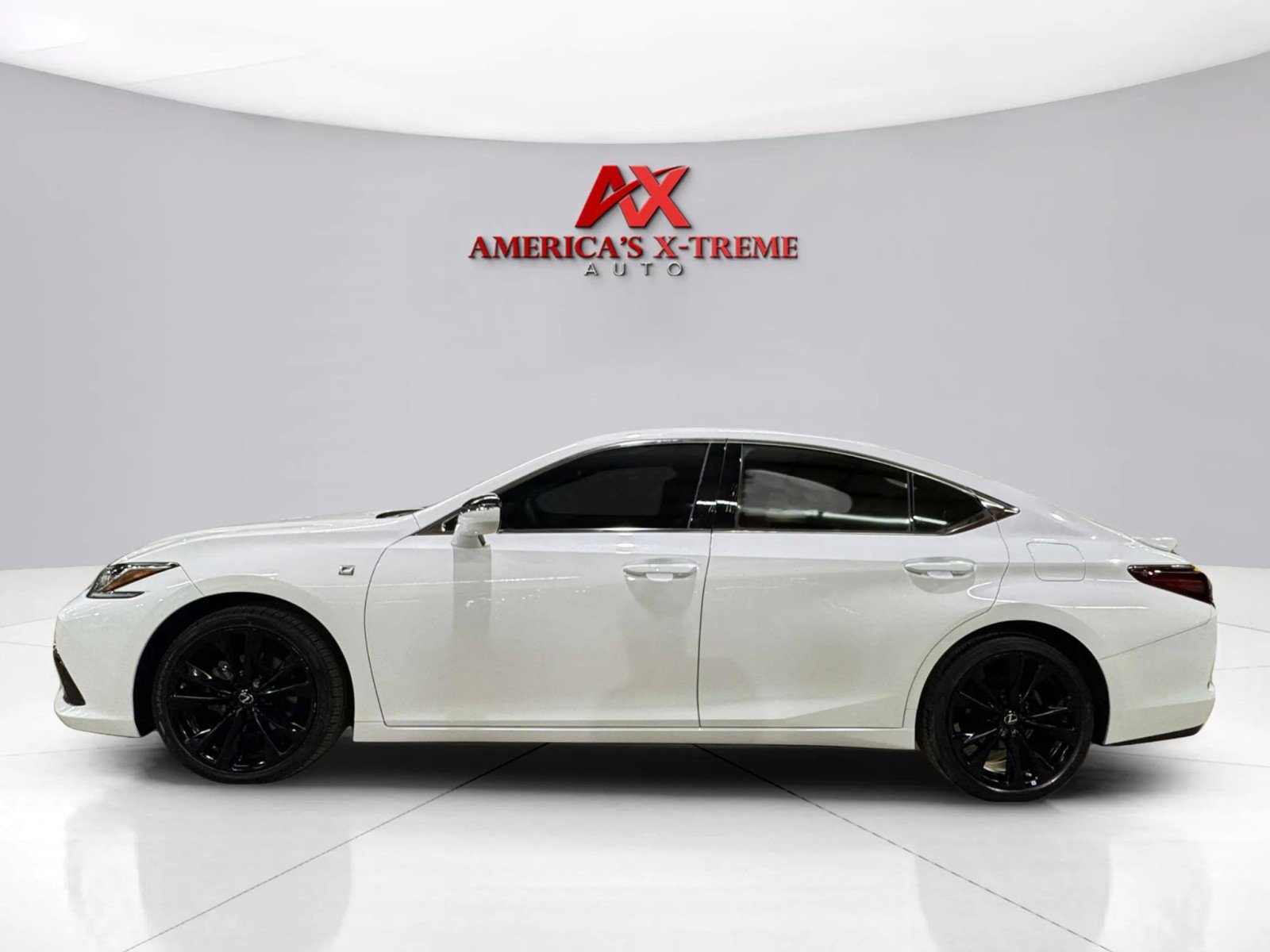 2022 Lexus ES 350 F SPORT photo 4