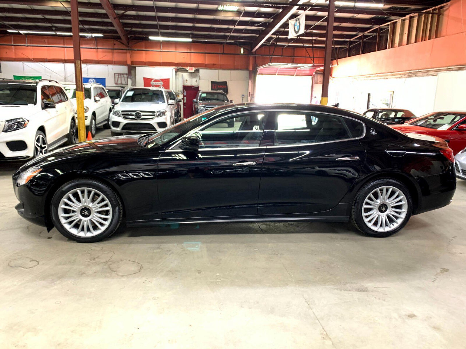 2014 Maserati Quattroporte S Q4 photo 3