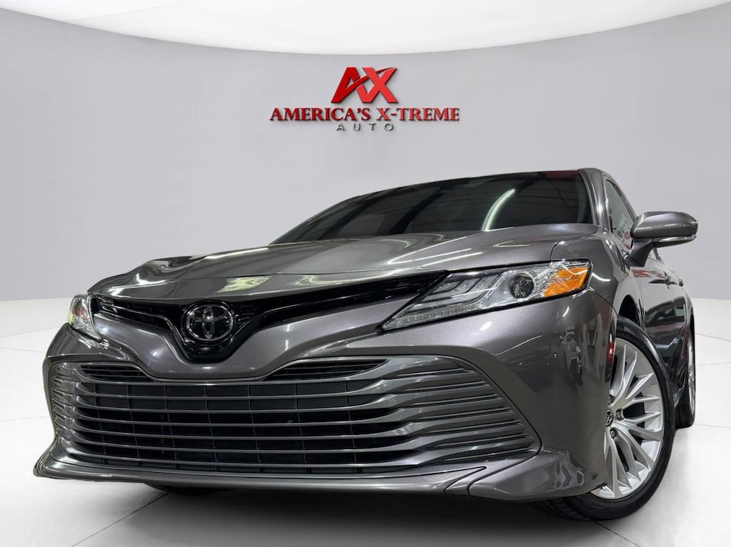 Used 2020 Toyota Camry XLE Sedan