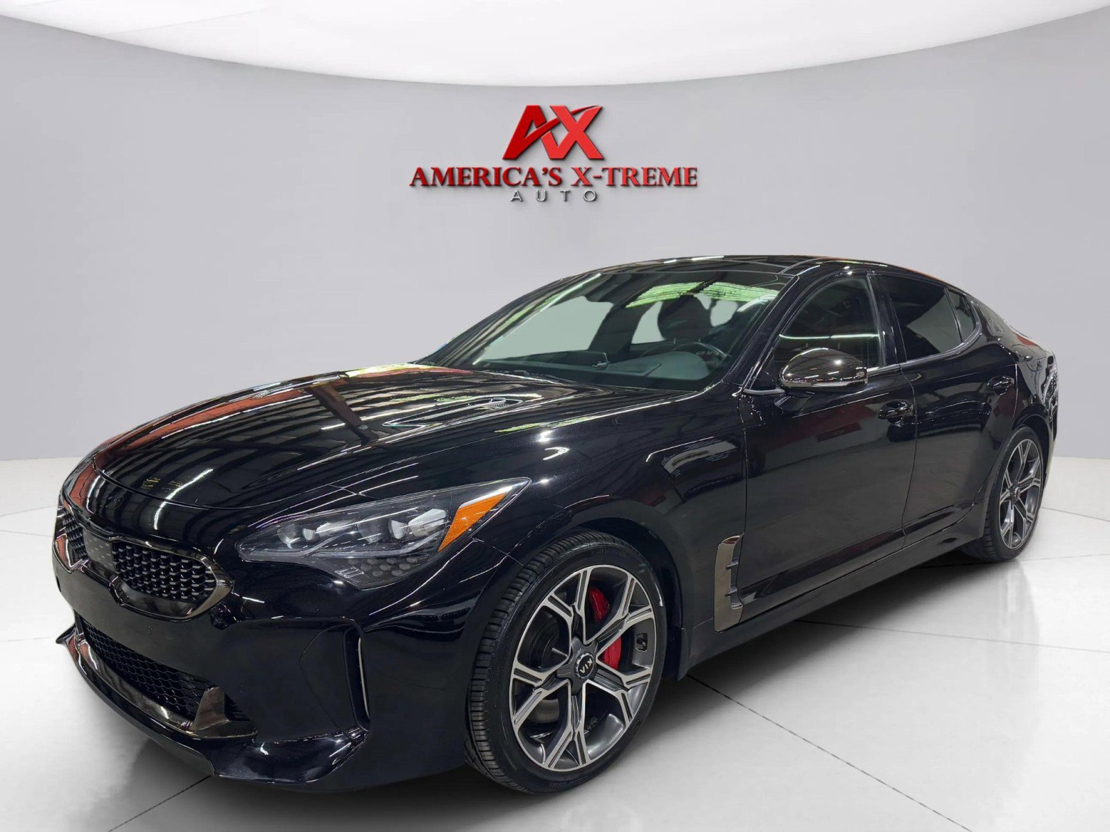2018 Kia Stinger GT2 photo 2