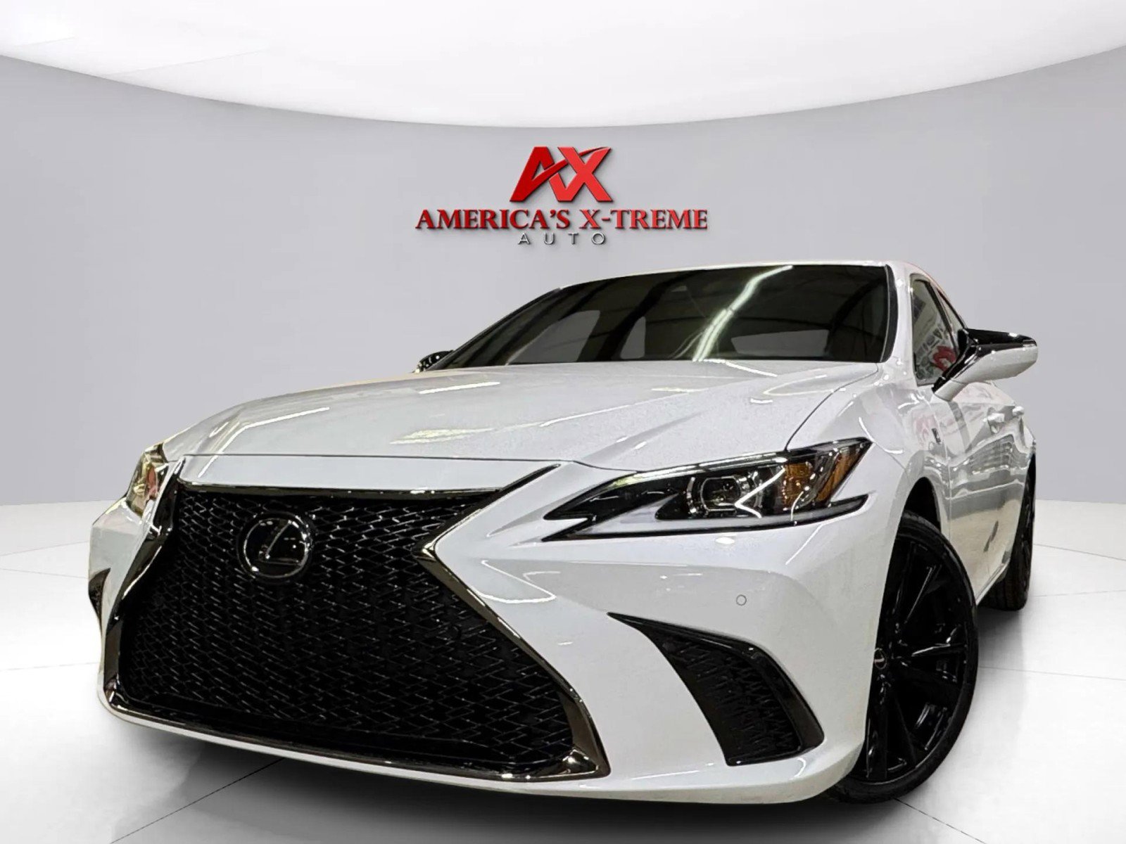 2022 Lexus ES 350 F SPORT photo 2
