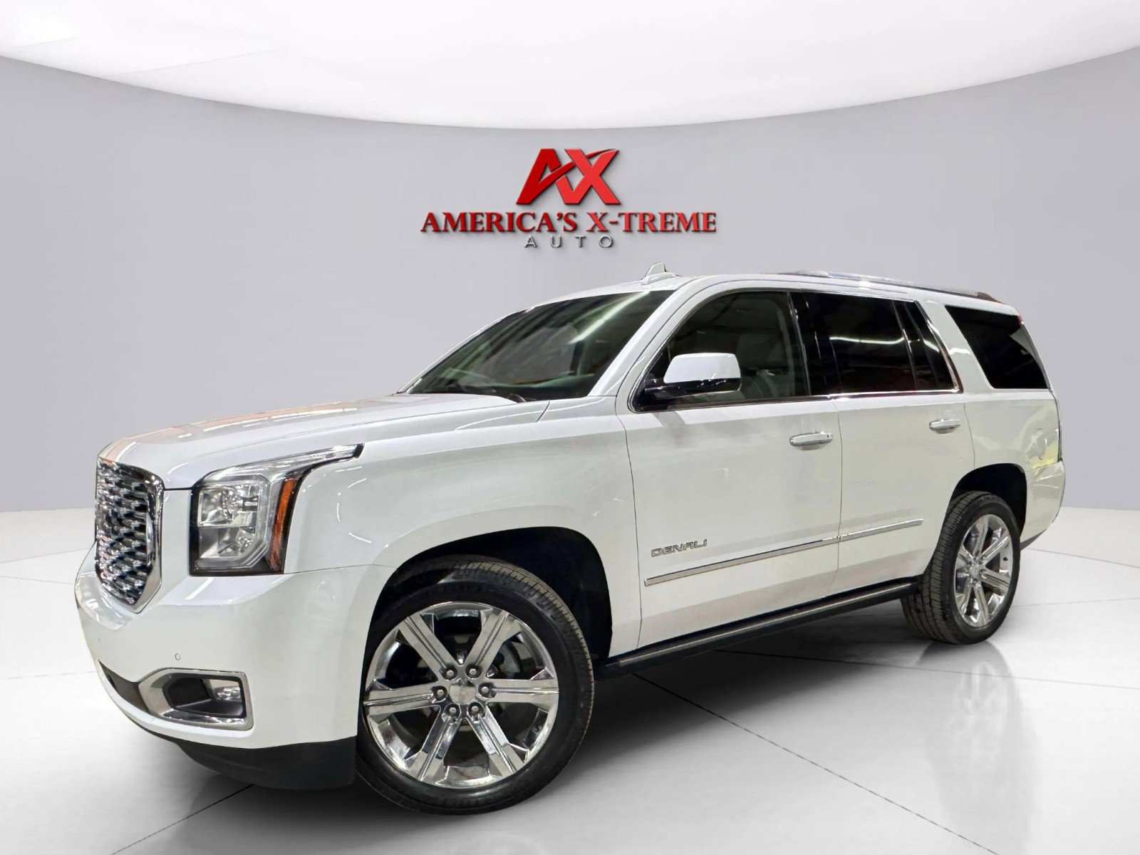 2019 Gmc Yukon Denali photo 3
