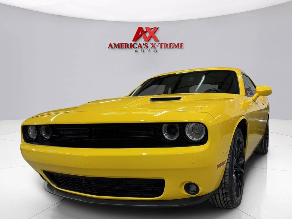 Used 2018 Dodge Challenger SXT Coupe