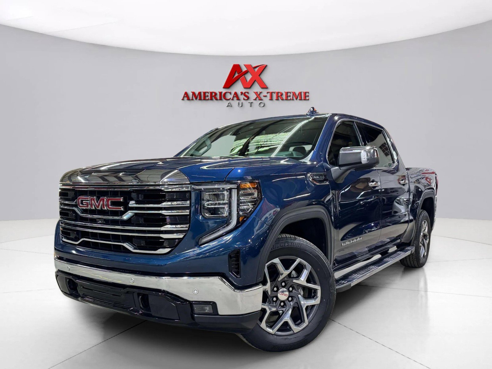 2022 Gmc Sierra 1500 SLT photo 3