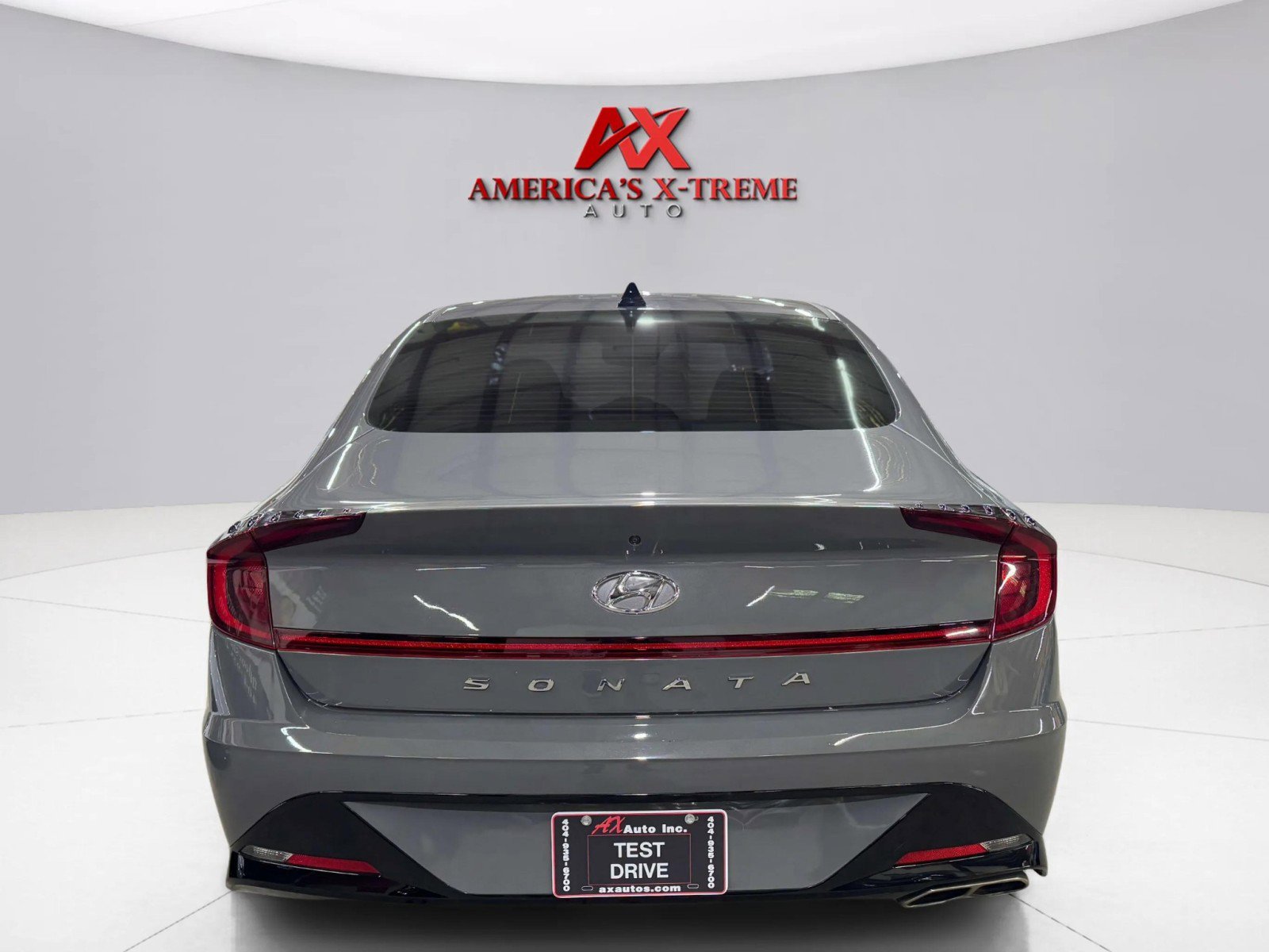 2020 Hyundai Sonata SEL photo 4