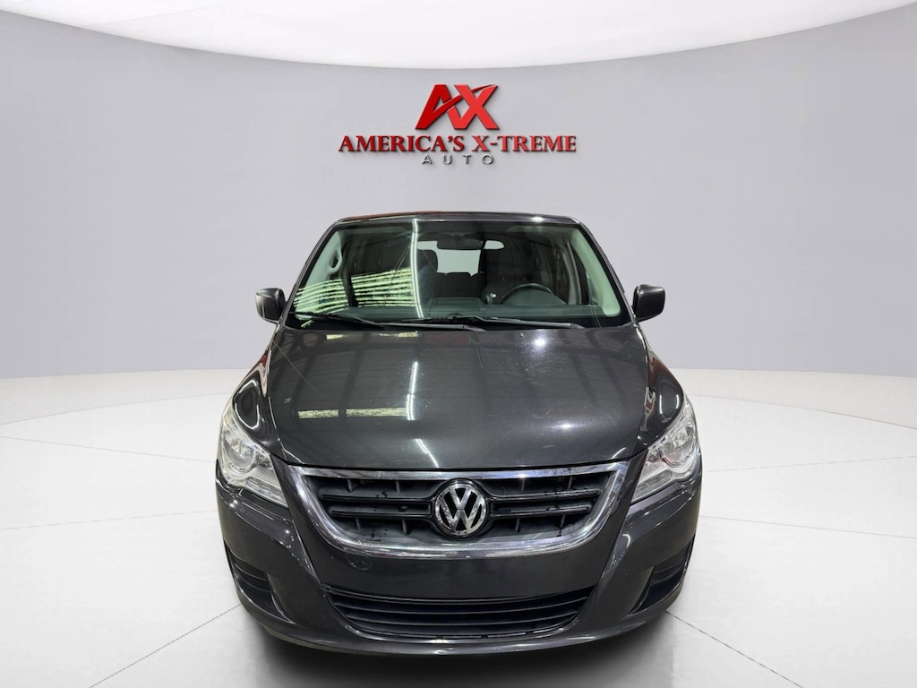 Used 2012 Volkswagen Routan S Van Passenger Van