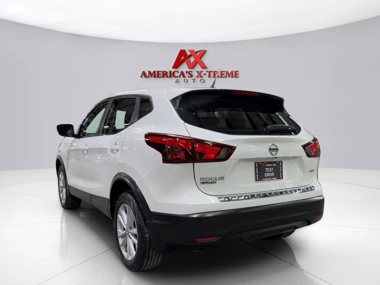 2019 Nissan Rogue Sport S photo 4