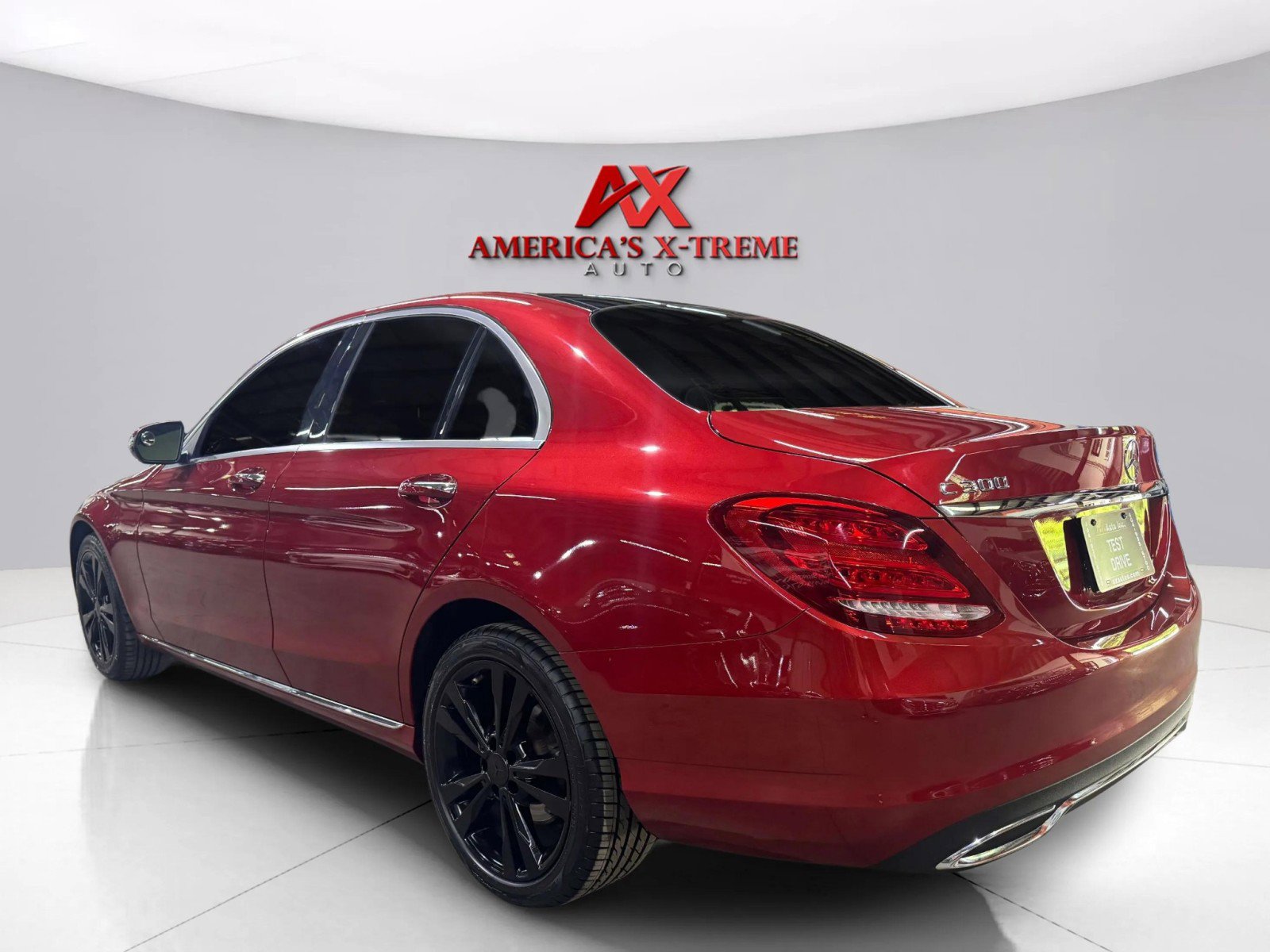 2016 Mercedes Benz C 300 4MATIC photo 2