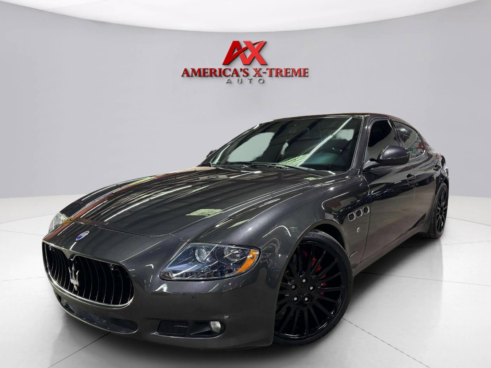 2013 Maserati Quattroporte Sport GT photo 2